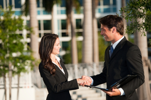 Thumb_closing_the_deal_consulting
